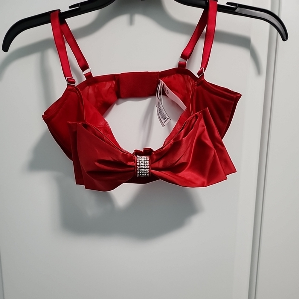 Victoria's Secret Dream Angels Wicked Unlined Bow Balconet Red  Bra size 34DD